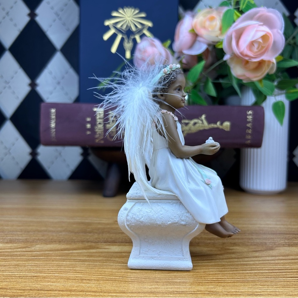Sweet Child Angel Figurine Sculpture Nurturing Birds Home Décor Collectible Rare - Picture 8 of 12